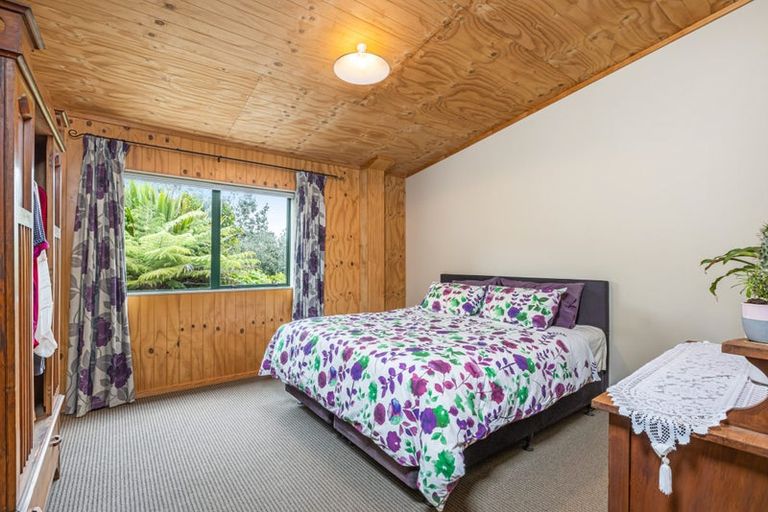 Photo of property in 979 Kaipara Flats Road, Kaipara Flats, Warkworth, 0984