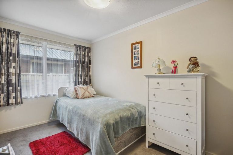 Photo of property in 2/4 Reid Avenue, Mosgiel, 9024