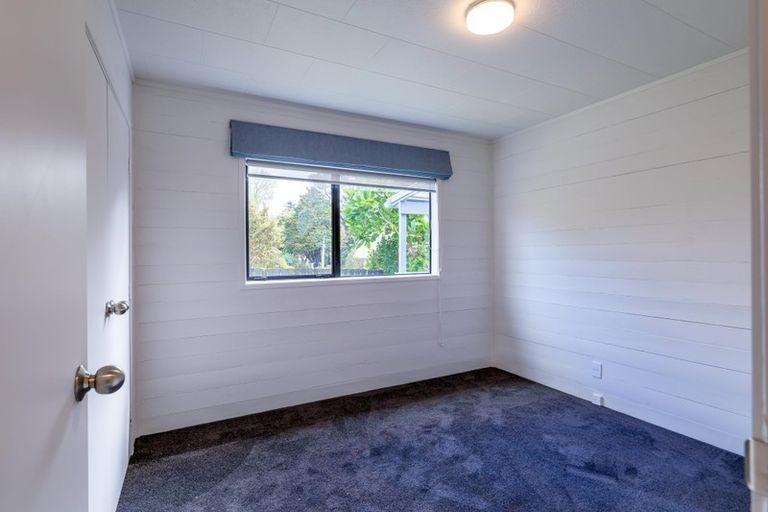 Photo of property in 1/184 Hutchinson Avenue, New Lynn, Auckland, 0600