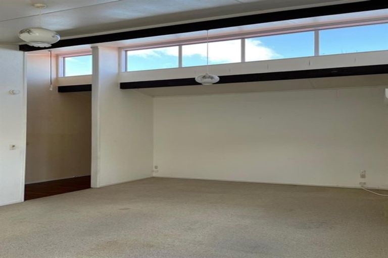 Photo of property in 2 Rerewai Place, Tikipunga, Whangarei, 0112