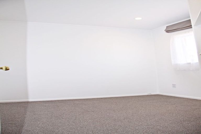 Photo of property in 7/12 Raines Avenue, Forrest Hill, Auckland, 0620