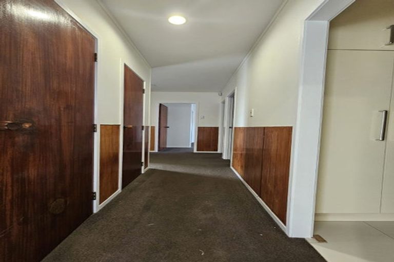 Photo of property in 156 Manuroa Road, Takanini, 2112