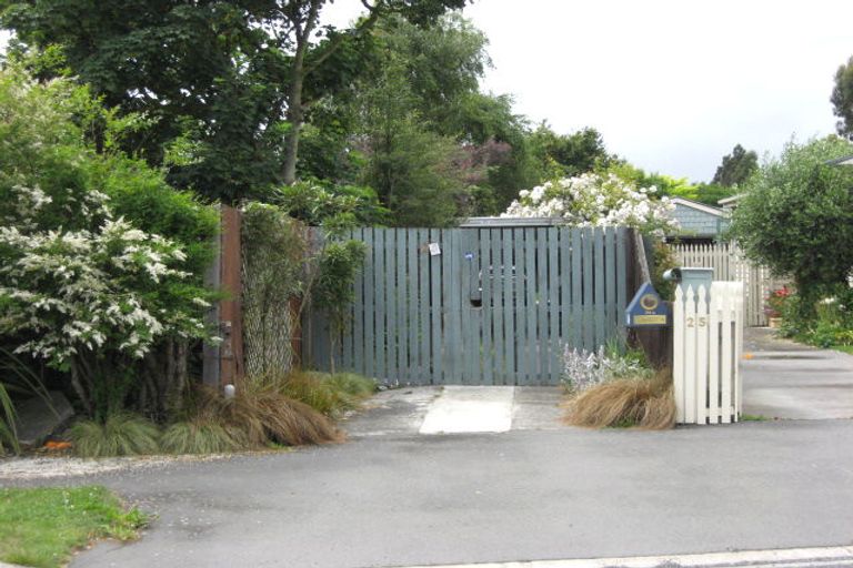 Photo of property in 2/25 Whittington Avenue, Woolston, Christchurch, 8023