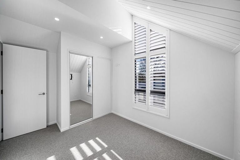 Photo of property in 8d Champion Street, Edgeware, Christchurch, 8013
