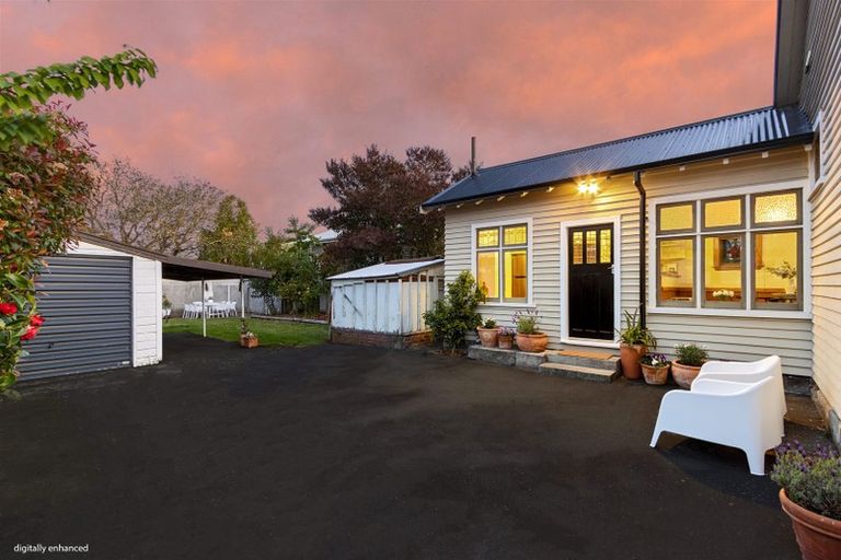 Photo of property in 68 Springfield Road, St Albans, Christchurch, 8014