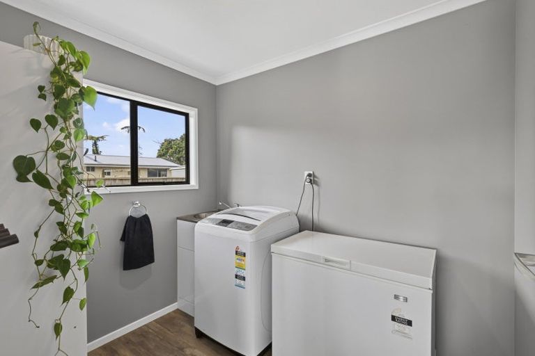 Photo of property in 72c Parris Street, Waitara, 4320