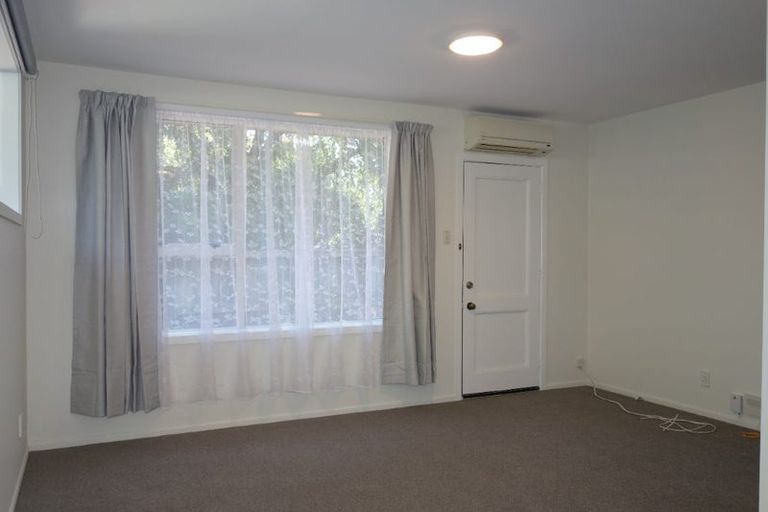 Photo of property in 1/124 Champion Street, Edgeware, Christchurch, 8013