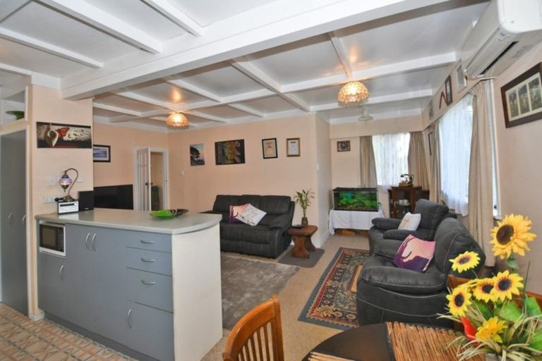 Photo of property in 75 Rodney Street, Wellsford, 0900