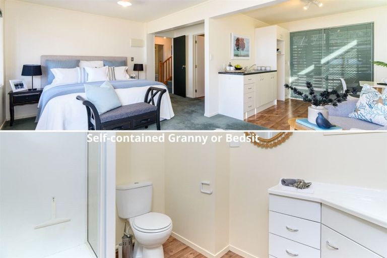 Photo of property in 18 Matakatia Parade, Matakatia, Whangaparaoa, 0930