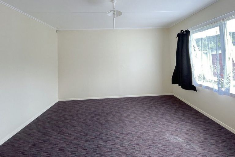 Photo of property in 151 Hine Road, Wainuiomata, Lower Hutt, 5014