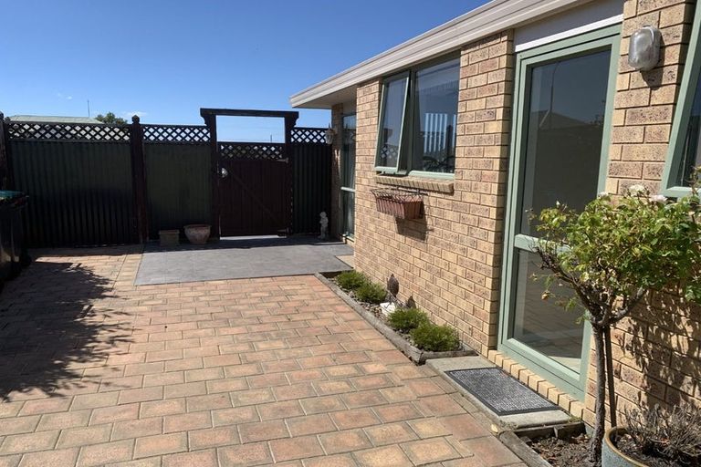 Photo of property in 5 Ellesmere Place, Oceanview, Timaru, 7910