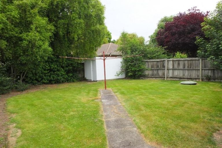 Photo of property in 21 Banks Avenue, Burwood, Christchurch, 8061
