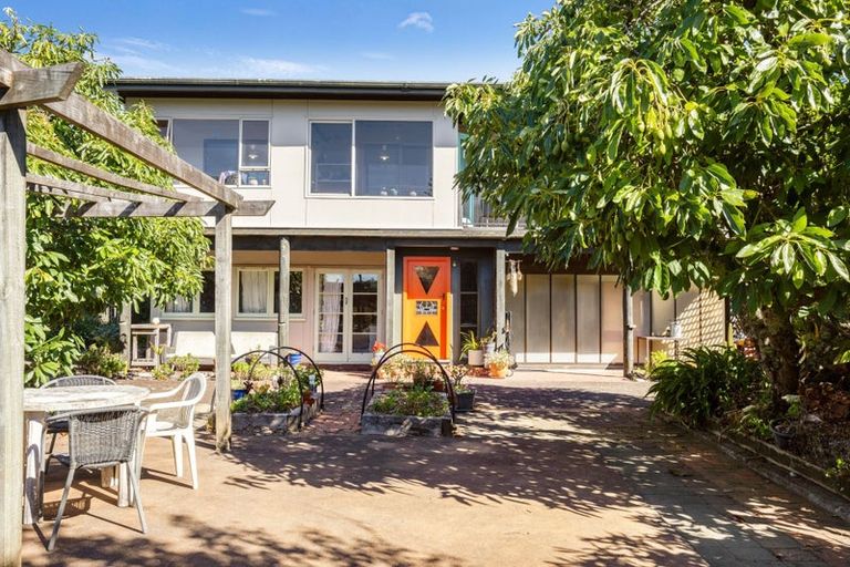 Photo of property in 102 Trewavas Street, Motueka, 7120