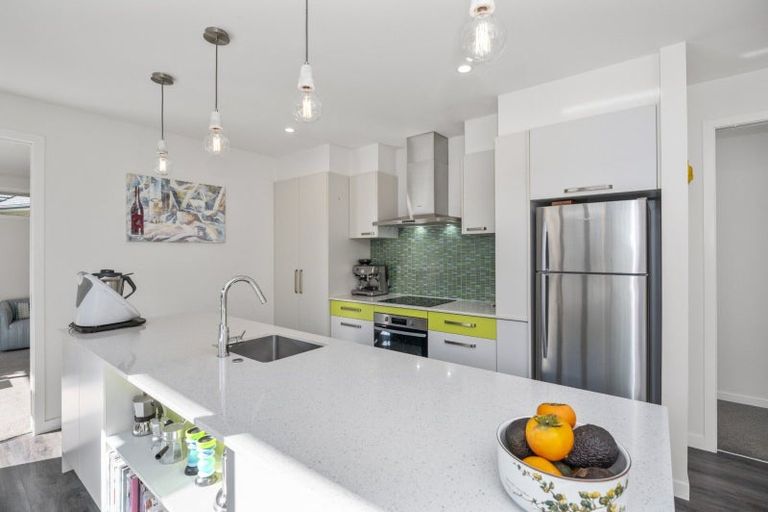 Photo of property in 22 Penetaka Heights, Pyes Pa, Tauranga, 3112