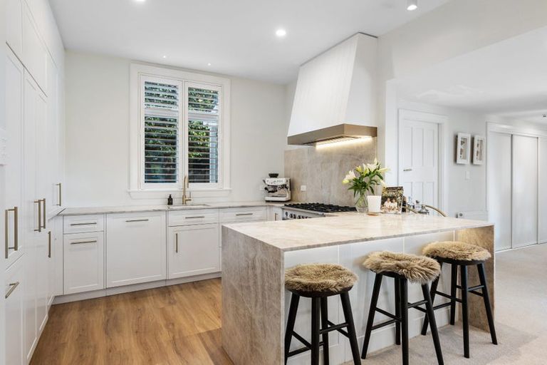 Photo of property in 49 Paparoa Street, Papanui, Christchurch, 8053