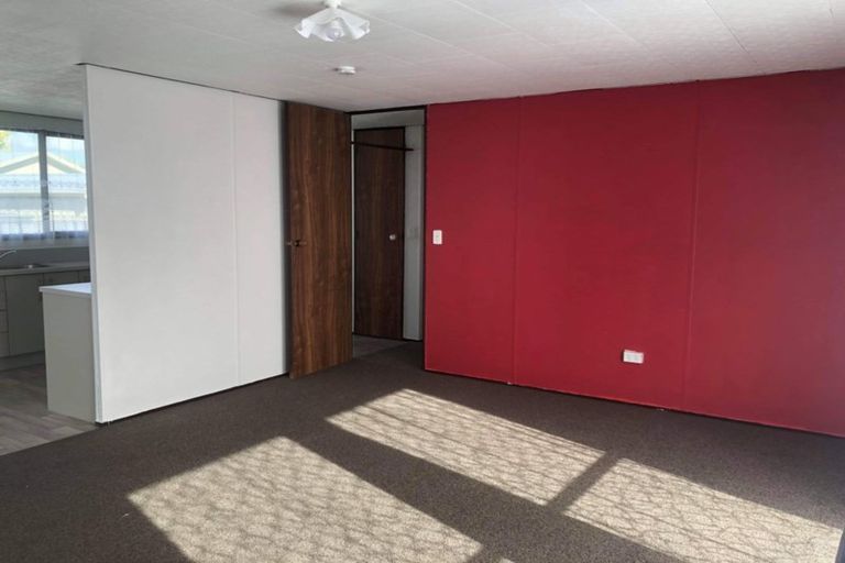 Photo of property in 55 Sunnyside Road, Nawton, Hamilton, 3200