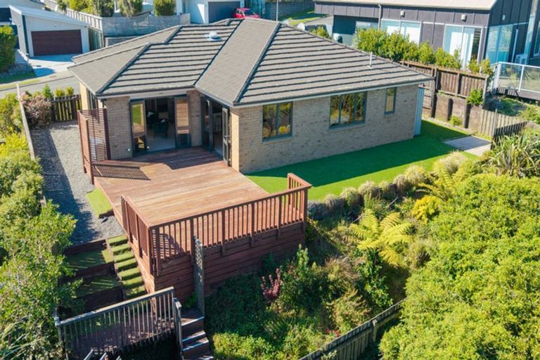 Photo of property in 30 Cedarwood Street, Woodridge, Wellington, 6037