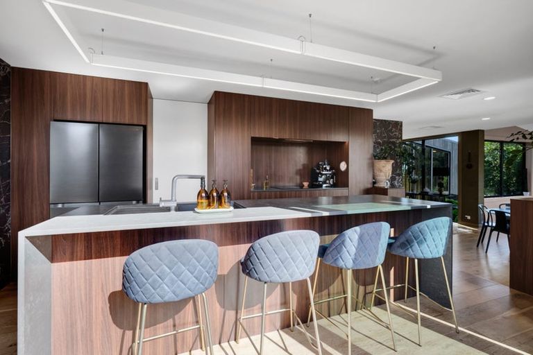 Photo of property in 12a Baring Terrace, Strandon, New Plymouth, 4312