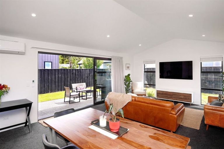 Photo of property in 84 Glenturret Drive, Casebrook, Christchurch, 8051