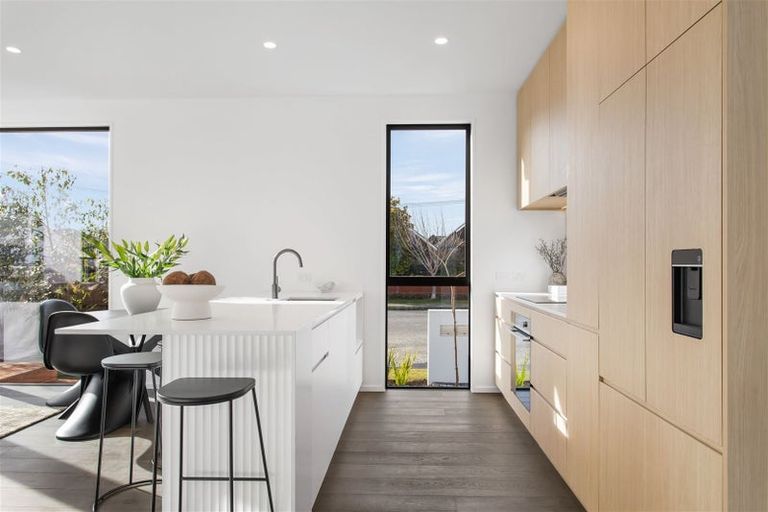 Photo of property in 1/37 Repton Street, Merivale, Christchurch, 8014