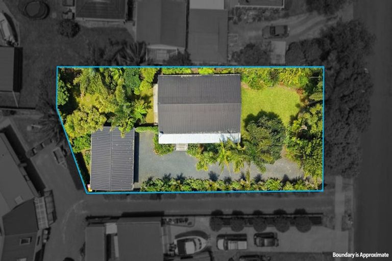 Photo of property in 47 Taihiki Road, Clarks Beach, 2122