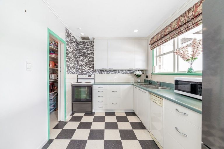 Photo of property in 2/11 Bryce Street, Cambridge, 3434