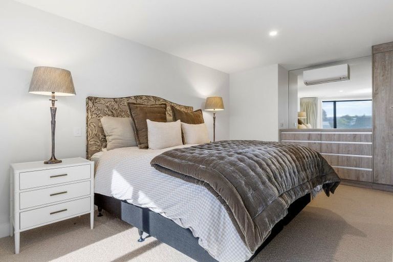 Photo of property in 2 Pataka Road, Taupo, 3330