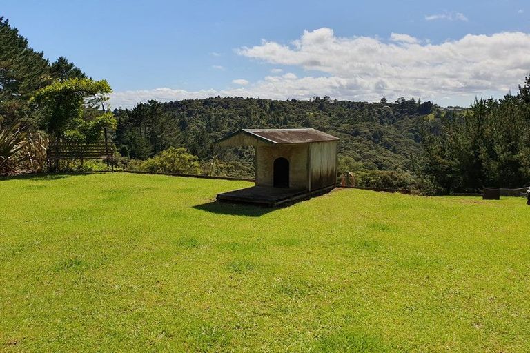 Photo of property in 394a Wairere Road, Waitakere, Auckland, 0782