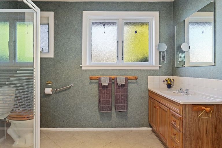 Photo of property in 150 West Belt, Rangiora, 7400