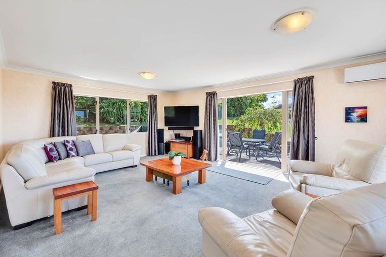 Photo of property in 149m Glengarry Road, Glen Eden, Auckland, 0602