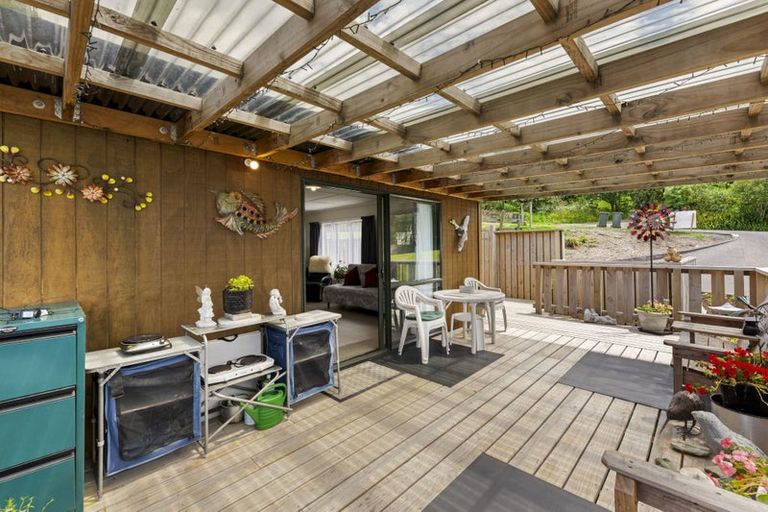 Photo of property in 78 Howard Road, Orere Point, Papakura, 2585