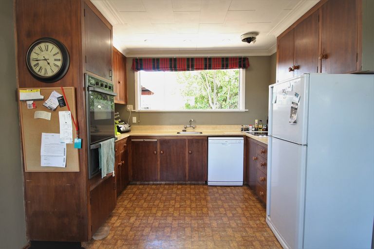 Photo of property in 93 Russell Street, Alexandra, 9320