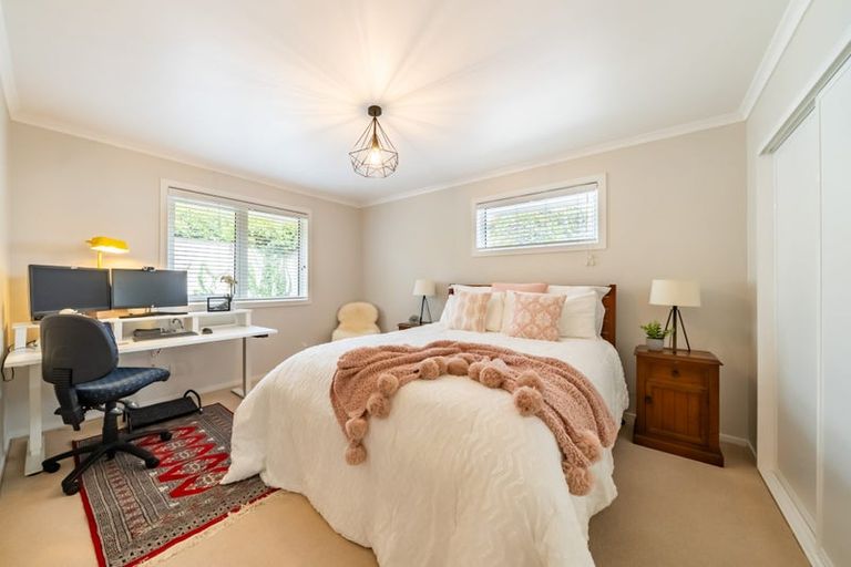 Photo of property in 333 Fergusson Drive, Heretaunga, Upper Hutt, 5018