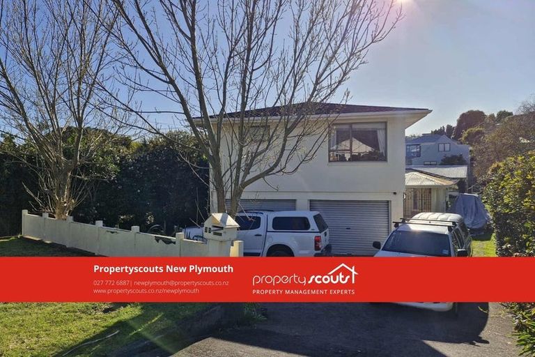 Photo of property in 35 Lorna Street, Lynmouth, New Plymouth, 4310