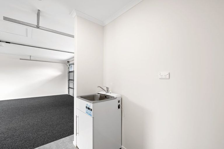 Photo of property in 1 Capricorn Place, Rototuna North, Hamilton, 3210