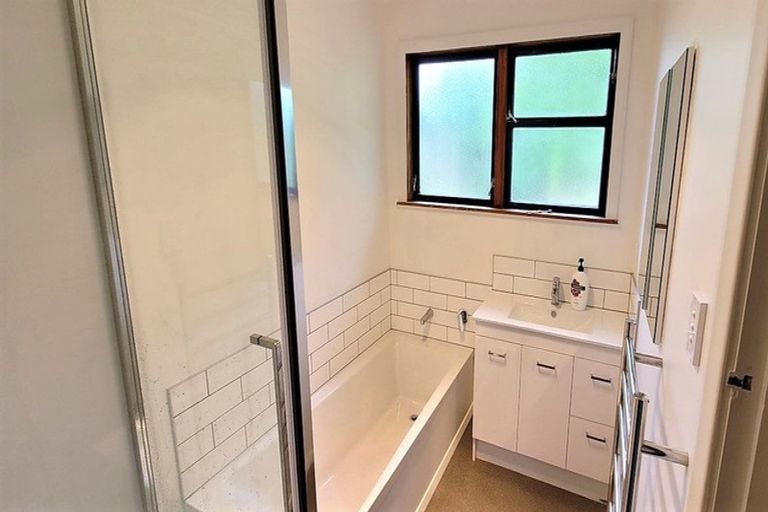 Photo of property in 20 Rawhiti Road, Pukerua Bay, 5026