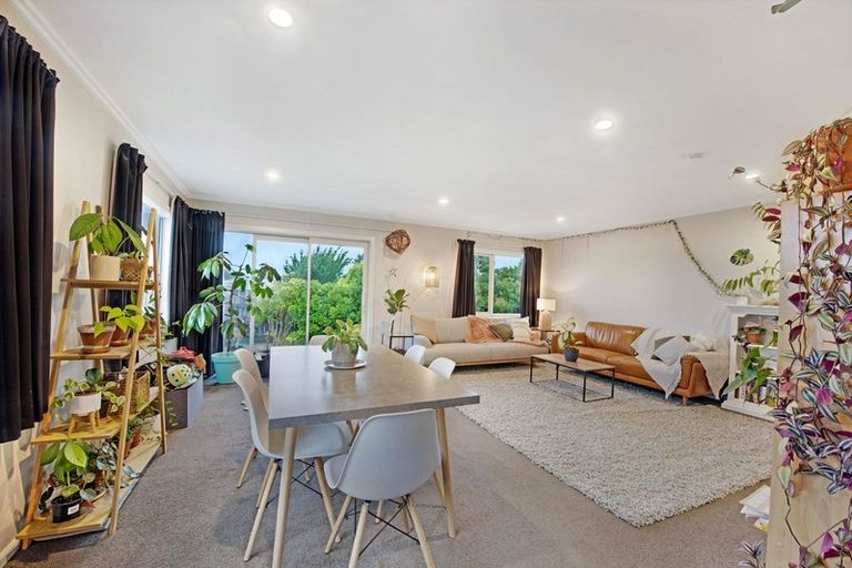 Photo of property in 8 Warren Kelly Street, Richmond, 7020