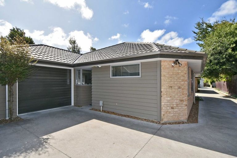 Photo of property in 36c Walpole Street, Waltham, Christchurch, 8023