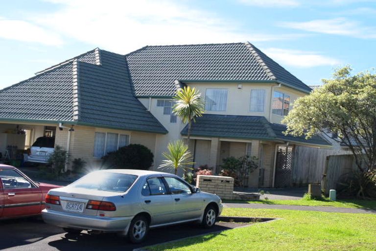 Photo of property in 2/10 Casabella Court, Northpark, Auckland, 2013