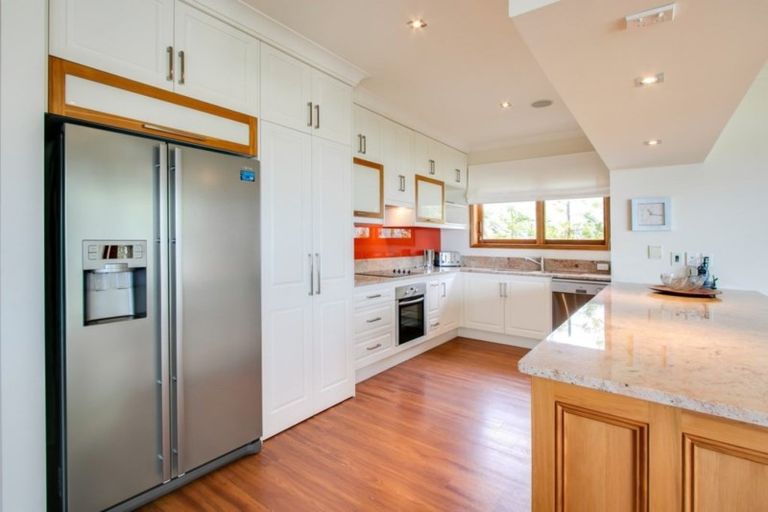 Photo of property in 26 Cameron Road, Bluff Hill, Napier, 4110