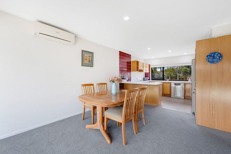 Photo of property in 1/21 Eastern Beach Road, Eastern Beach, Auckland, 2012