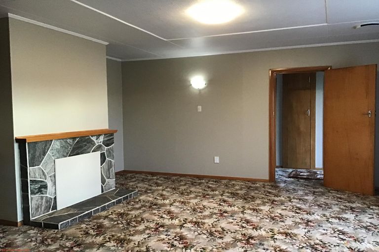 Photo of property in 4 Carlisle Street, Waimate, 7924