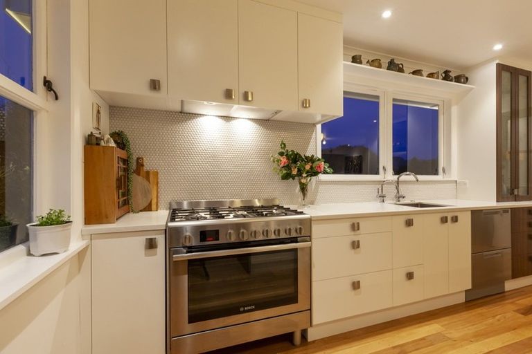 Photo of property in 260 Rosetta Road, Raumati Beach, Paraparaumu, 5032