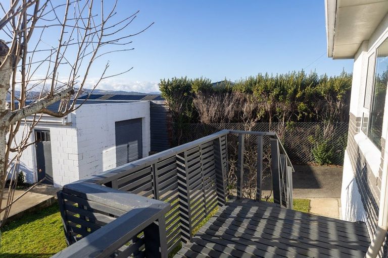 Photo of property in 43 Stephen Street, Halfway Bush, Dunedin, 9010