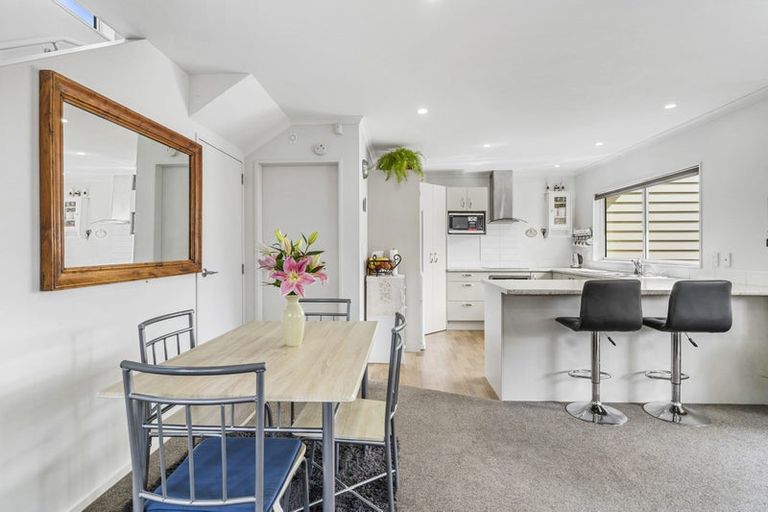 Photo of property in 51b Kemp Street, Kilbirnie, Wellington, 6022