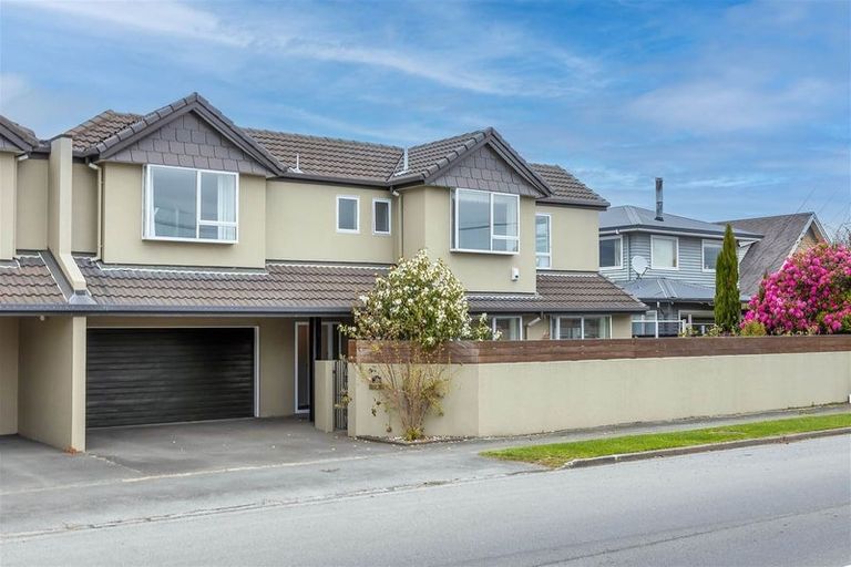 Photo of property in 38 Normans Road, Strowan, Christchurch, 8052