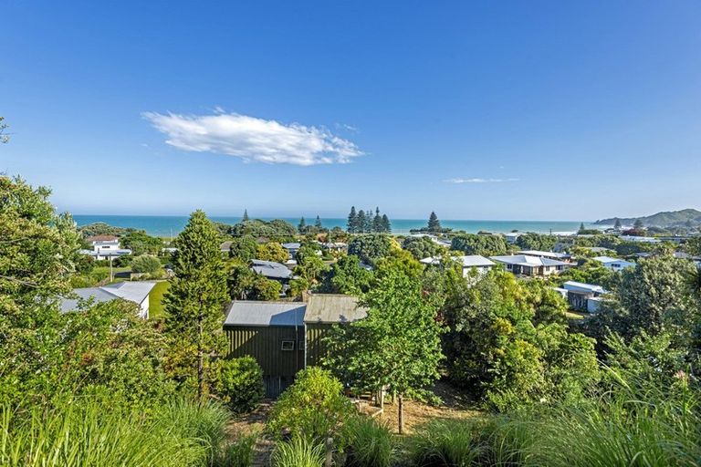 Photo of property in 20 Douglas Street, Okitu, Gisborne, 4010