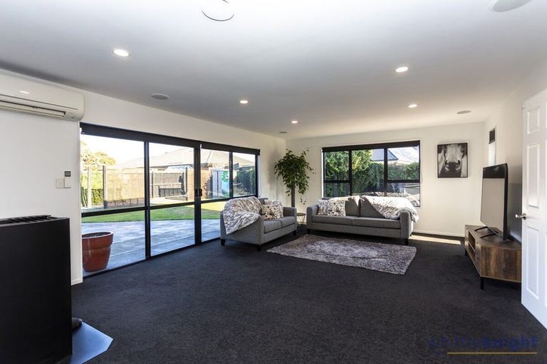 Photo of property in 27 Fairweather Crescent, Kaiapoi, 7630