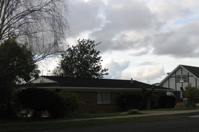 Photo of property in 4 Amanda Avenue, Dinsdale, Hamilton, 3204