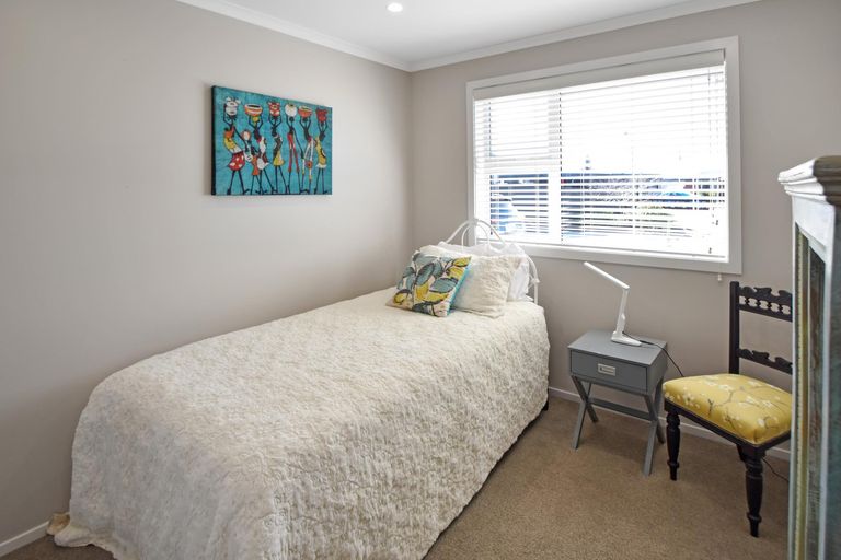 Photo of property in 6 Unwin Place, Twizel, 7901